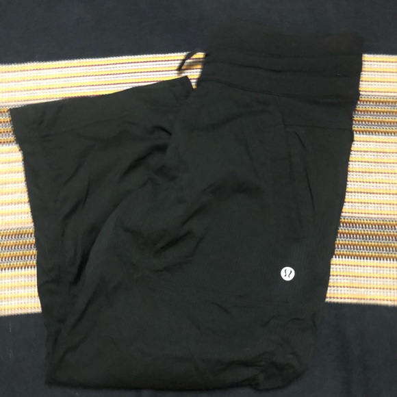 Lululemon joggers - Picture 2 of 8